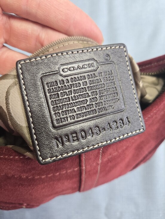 ✨ Vintage Coach Soho Suede Shoulder Bag — Rare 2004 Y2K Piece ✨